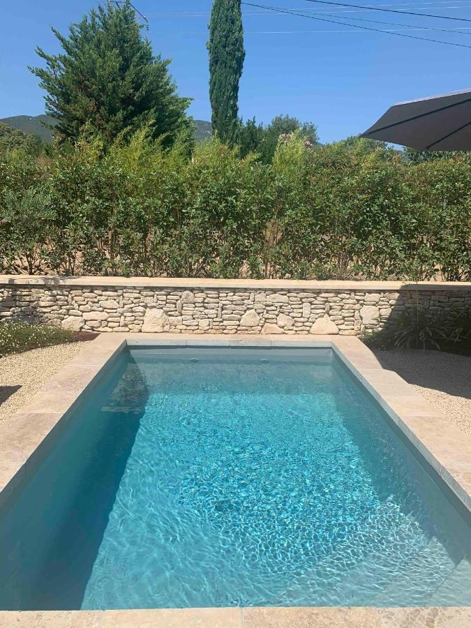 屈屈龙Le Cabanon De Livia Avec Piscine Privee别墅 外观 照片