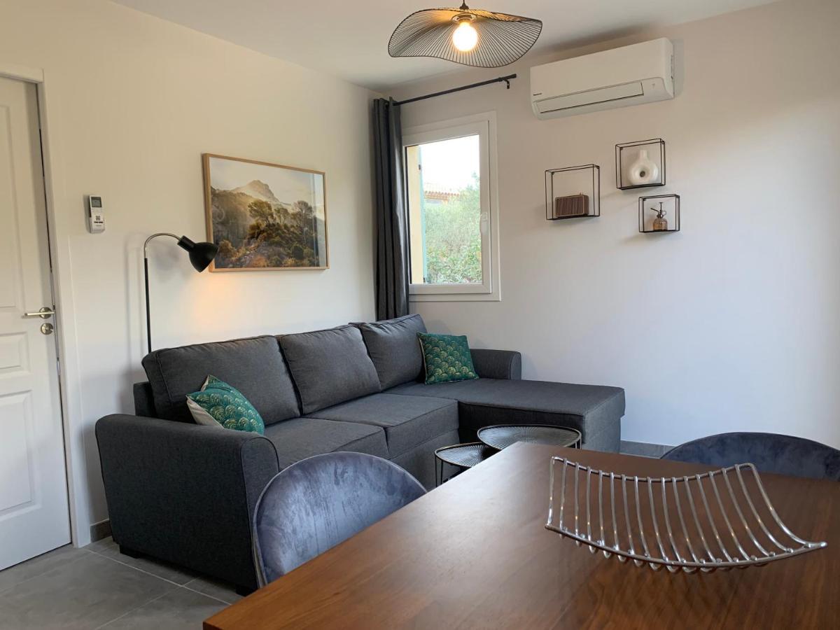 屈屈龙Le Cabanon De Livia Avec Piscine Privee别墅 外观 照片