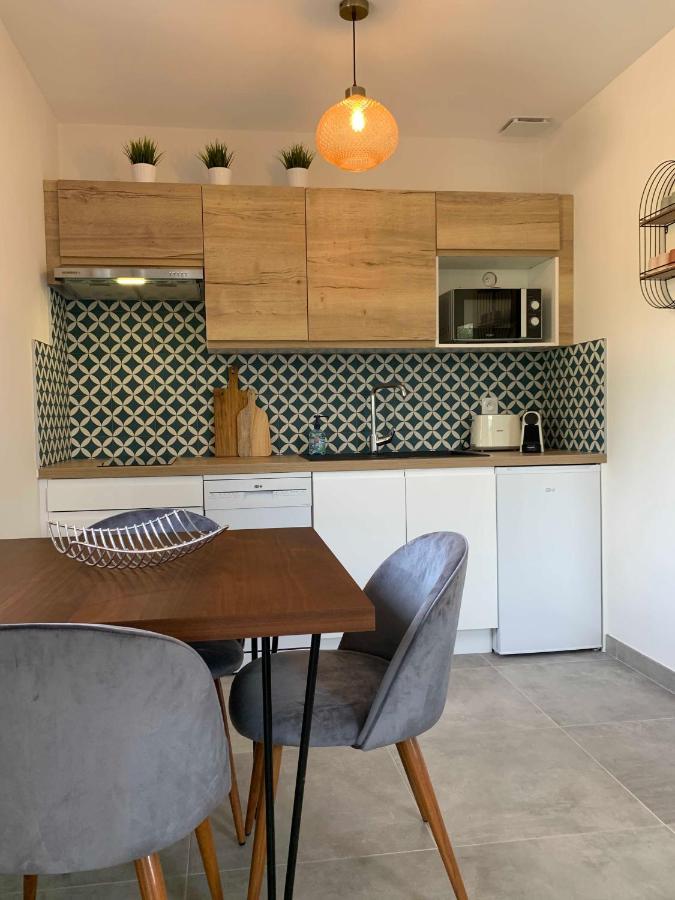 屈屈龙Le Cabanon De Livia Avec Piscine Privee别墅 外观 照片