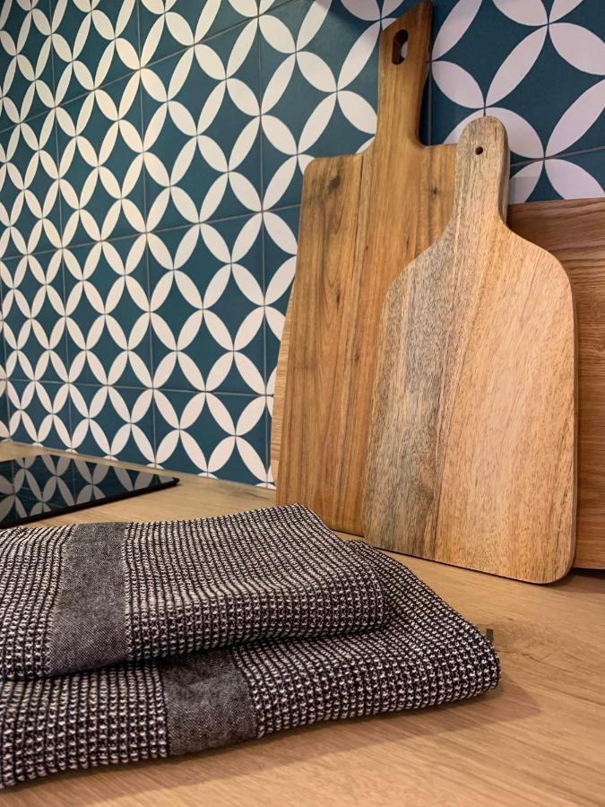 屈屈龙Le Cabanon De Livia Avec Piscine Privee别墅 外观 照片